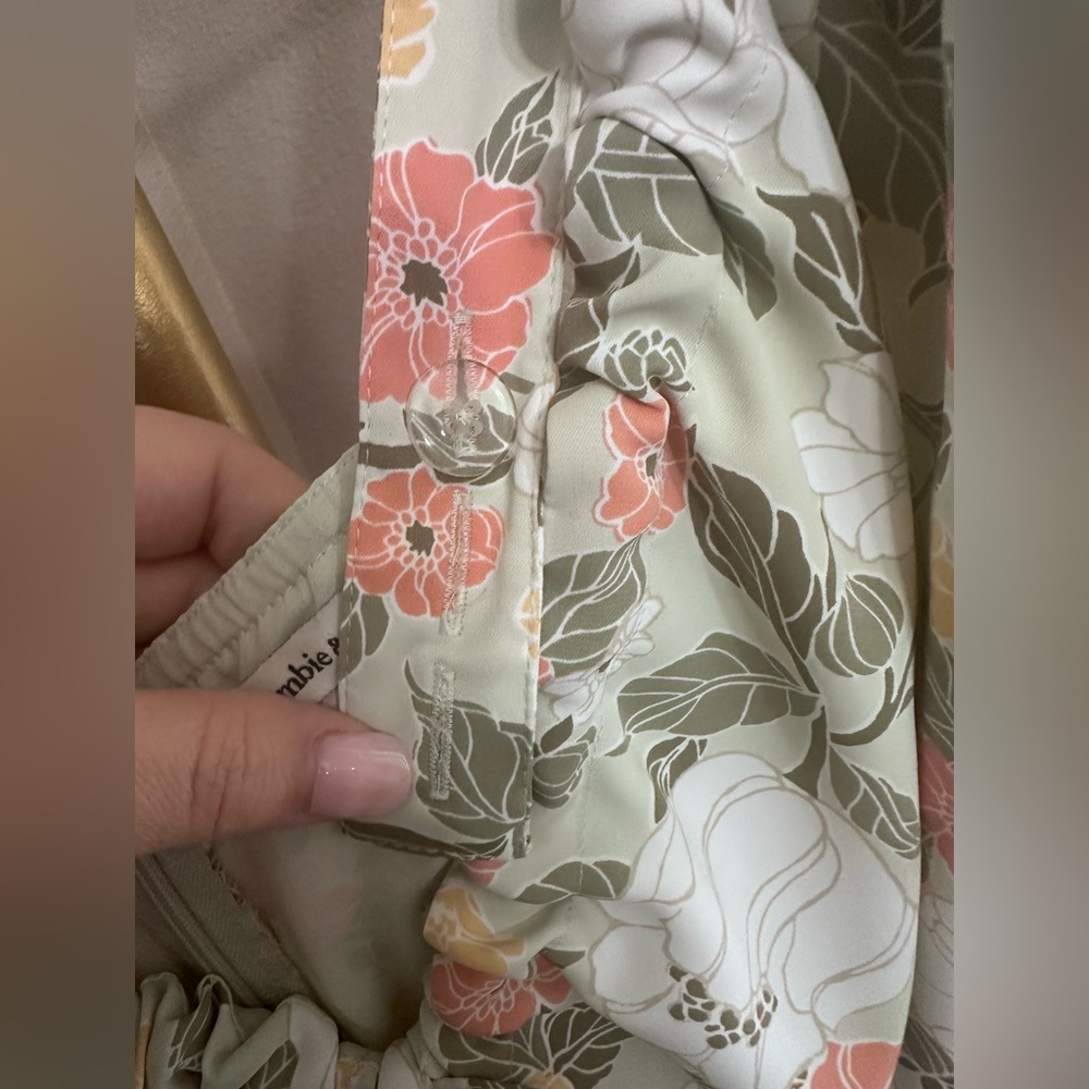 Abercrombie & Fitch Light Mint Floral Midi Dress with Pink and White Flowers - Picture 5 of 10